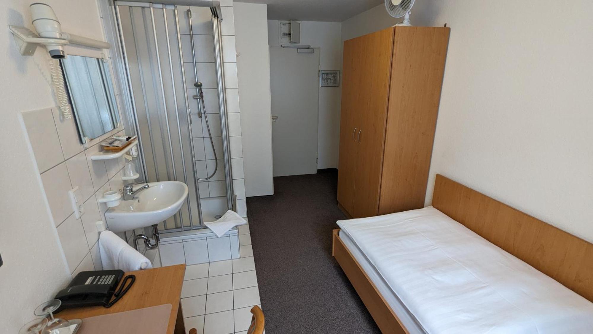 Gaestehaus Ziegler Штутгарт Экстерьер фото