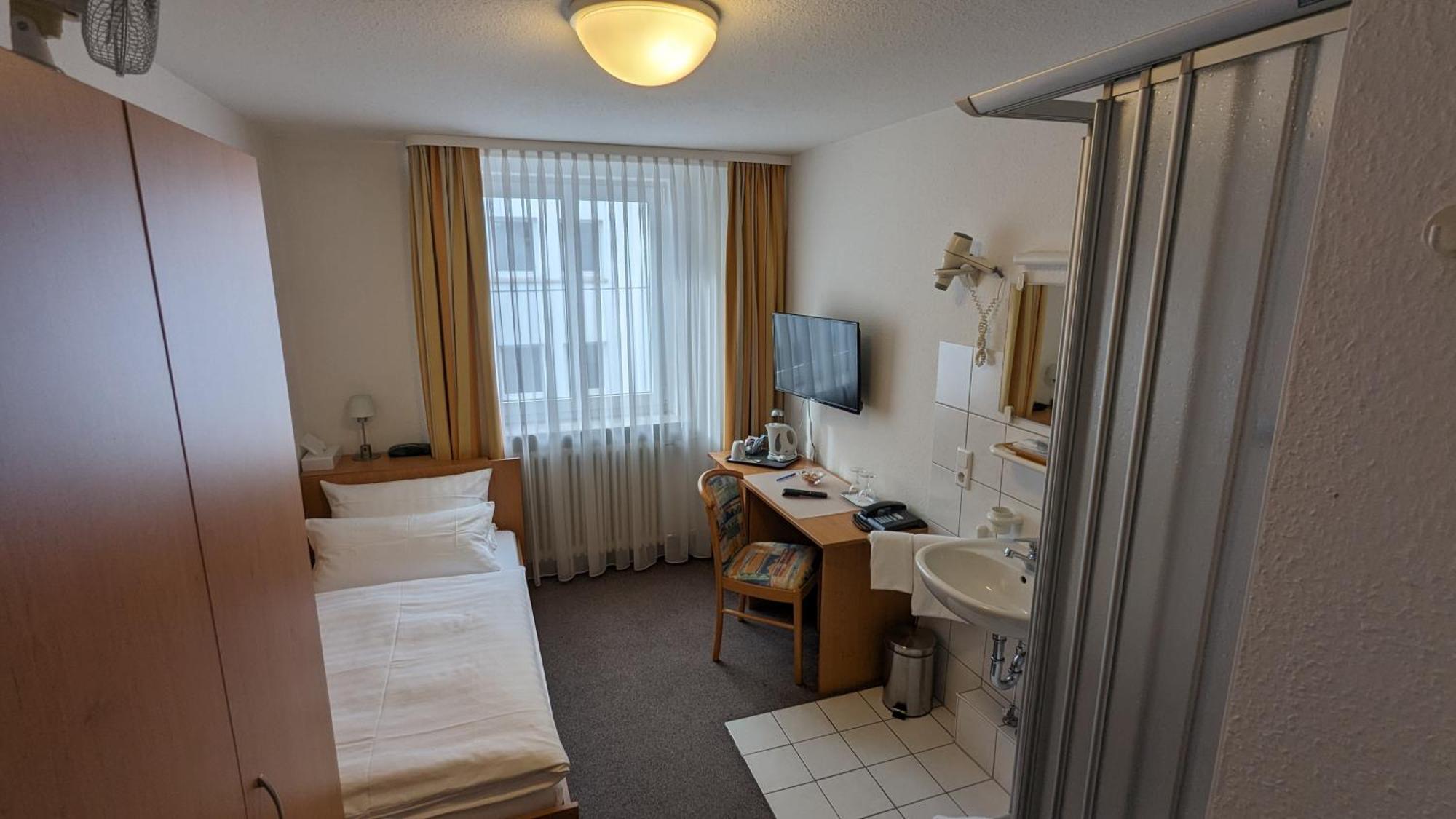 Gaestehaus Ziegler Штутгарт Экстерьер фото