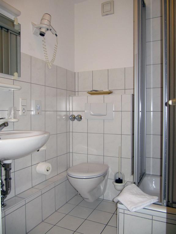 Gaestehaus Ziegler Штутгарт Экстерьер фото